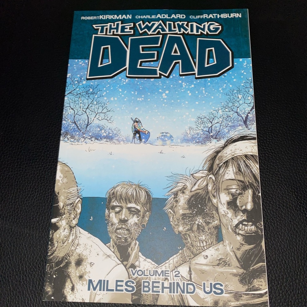 The Walking Dead Volume 2 Graphic Novel
